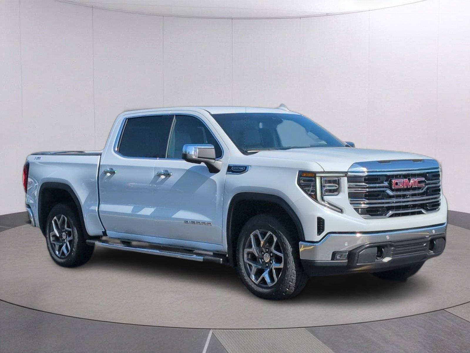 New 2026 GMC Sierra 1500 SLT w/ SLT Premium Plus Package AWD/4WD image 9