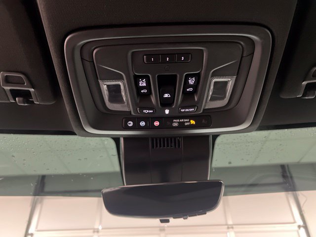Used 2025 Chevrolet Silverado 3500 High Country w/ High Country Premium Package AWD/4WD image 41
