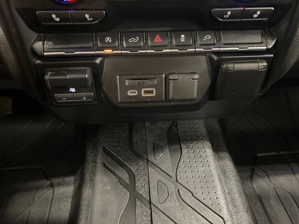 Used 2019 Chevrolet Silverado 1500 LT w/ All-Star Edition AWD/4WD image 43