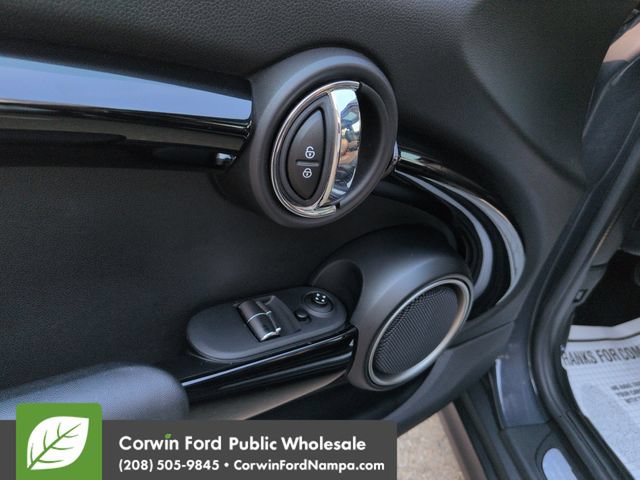 Used 2015 MINI Cooper S FWD image 11