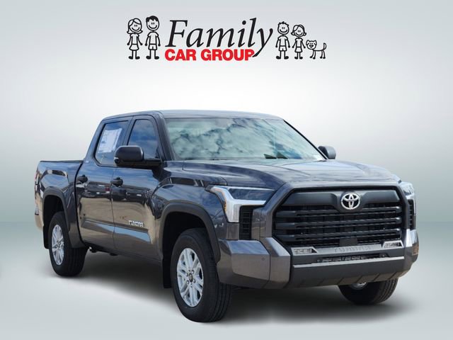 New 2025 Toyota Tundra SR5 AWD/4WD image 4