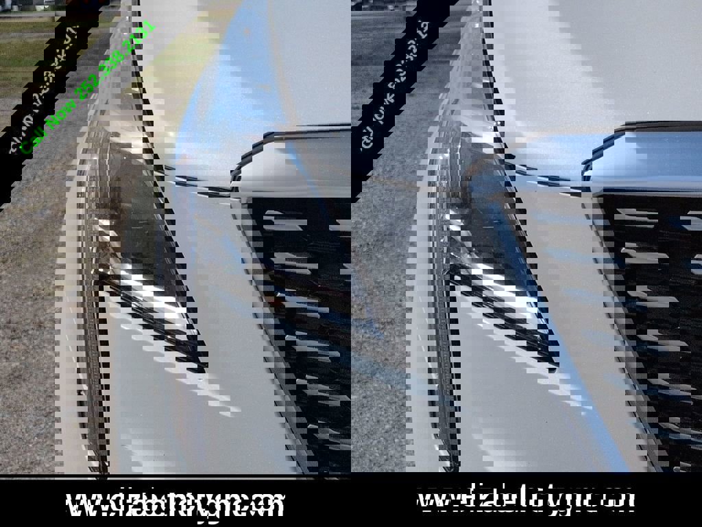 Used 2022 Cadillac XT5 Premium Luxury image 10