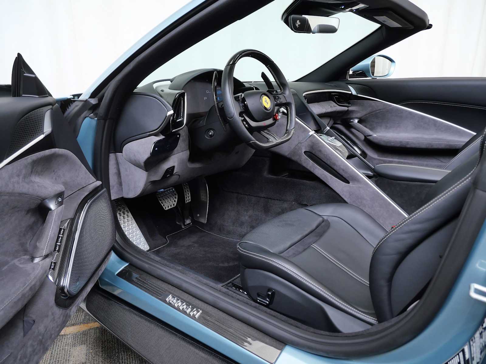 Certified 2024 Ferrari Roma Spider RWD image 18