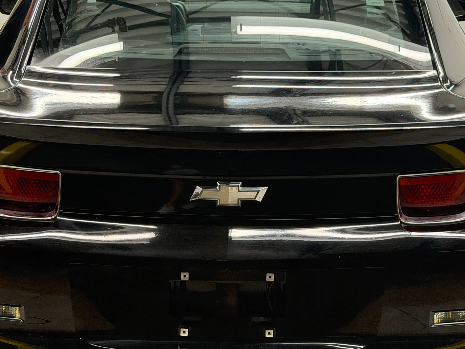 Used 2013 Chevrolet Camaro LS RWD image 17