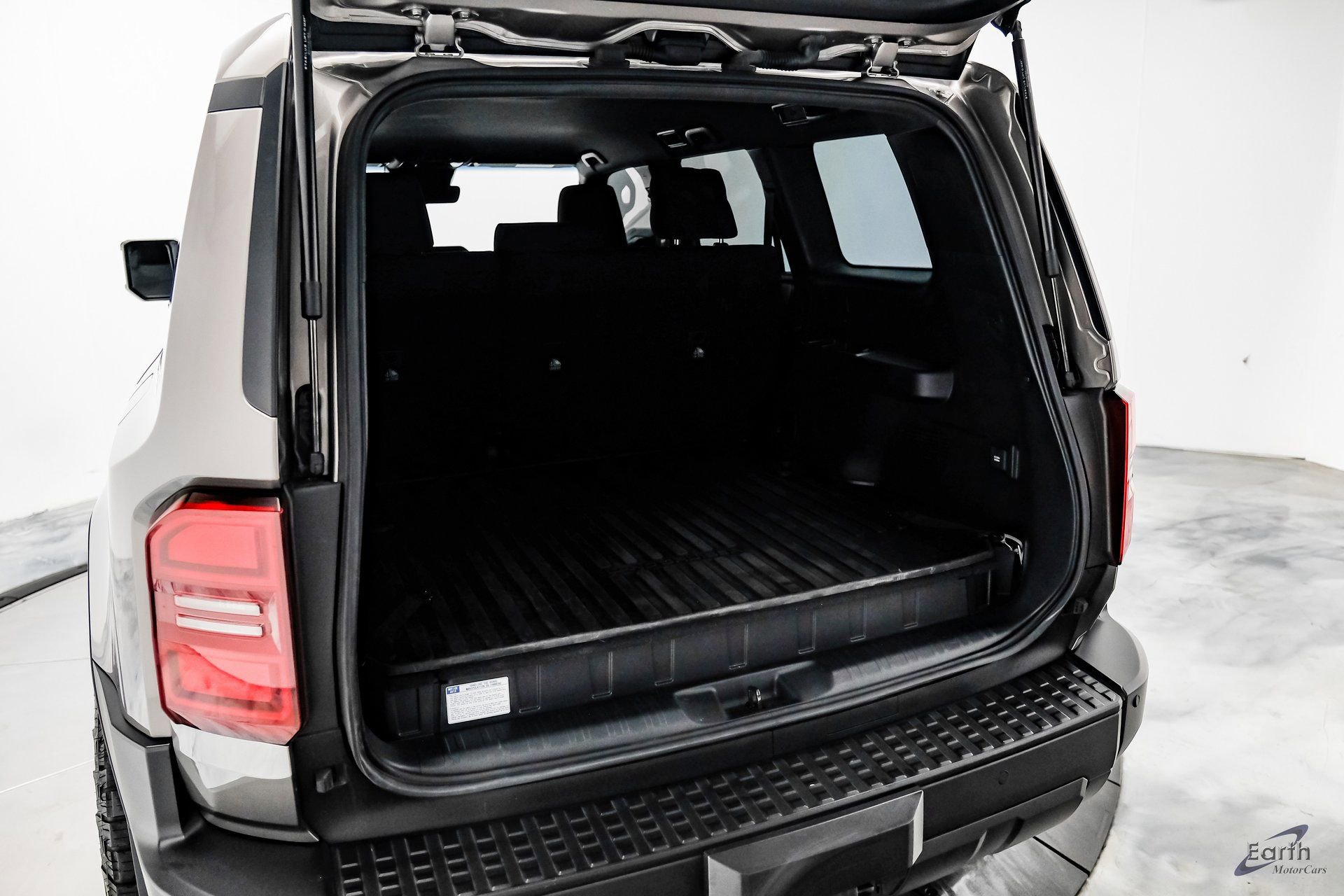 Used 2024 Toyota Land Cruiser 1958 image 92