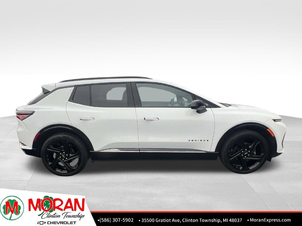 Certified 2024 Chevrolet Equinox EV RS FWD image 7
