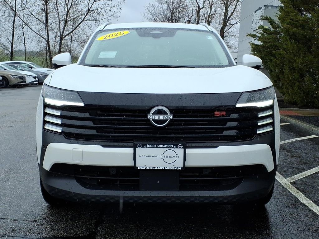 Used 2025 Nissan Kicks SR AWD/4WD image 27