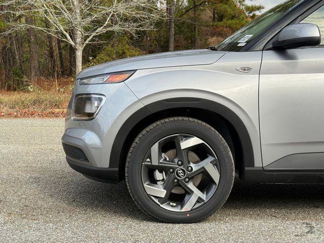 New 2026 Hyundai Venue SEL image 11