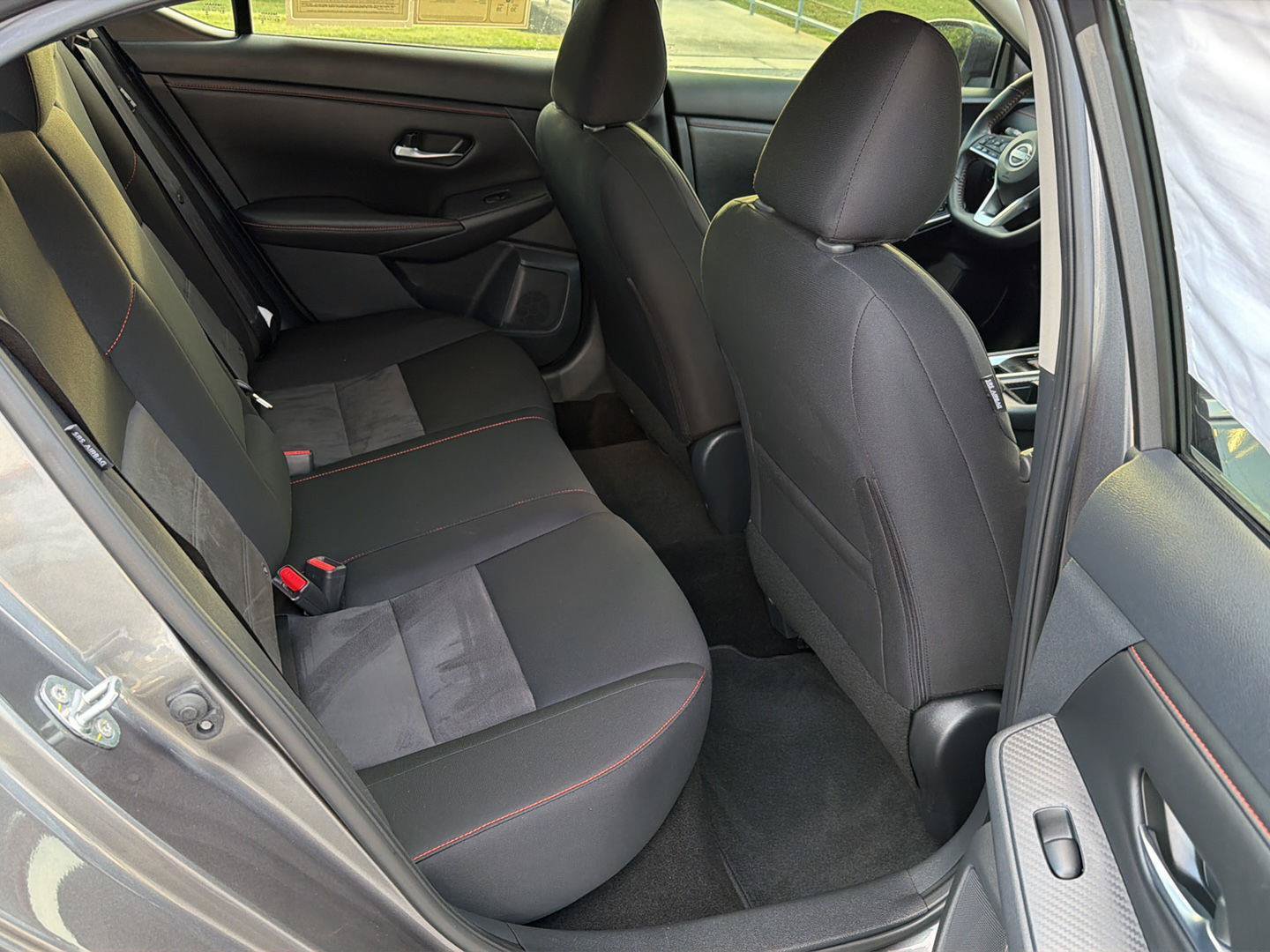 Used 2024 Nissan Sentra SR FWD image 12
