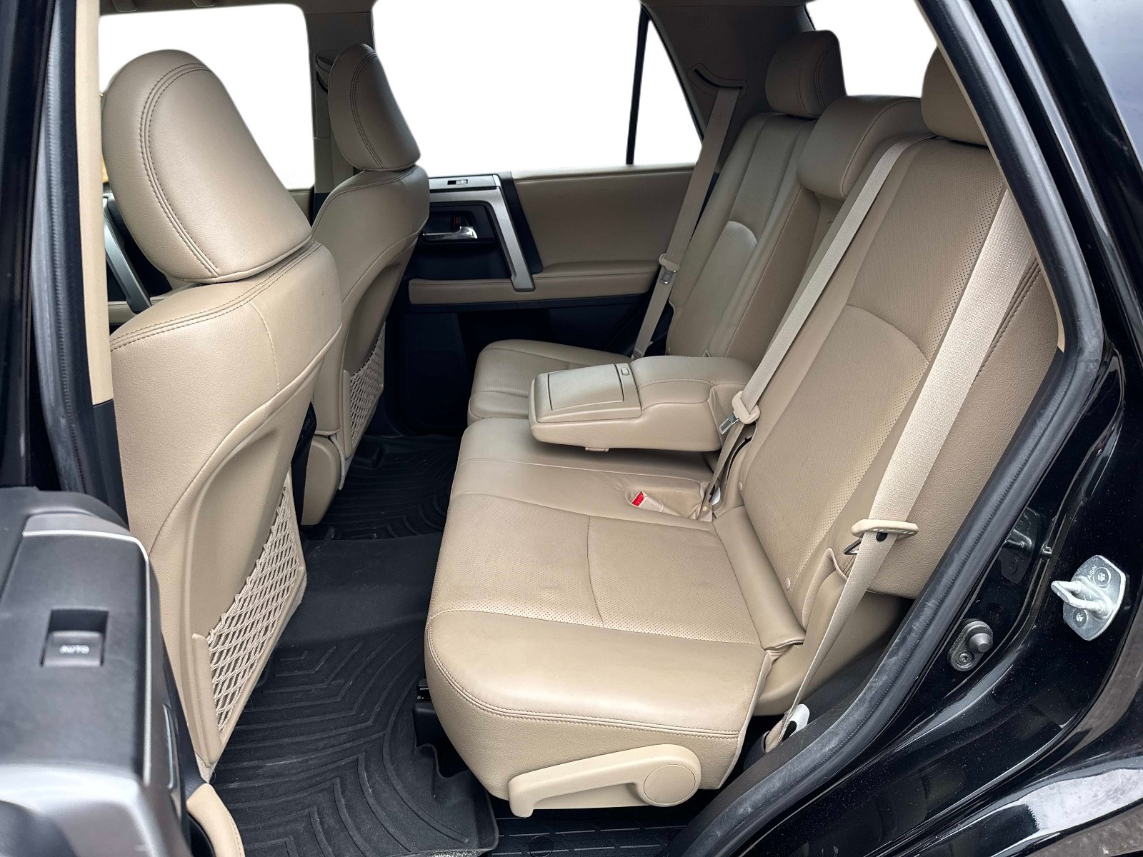 Used 2017 Toyota 4Runner Limited AWD/4WD image 14