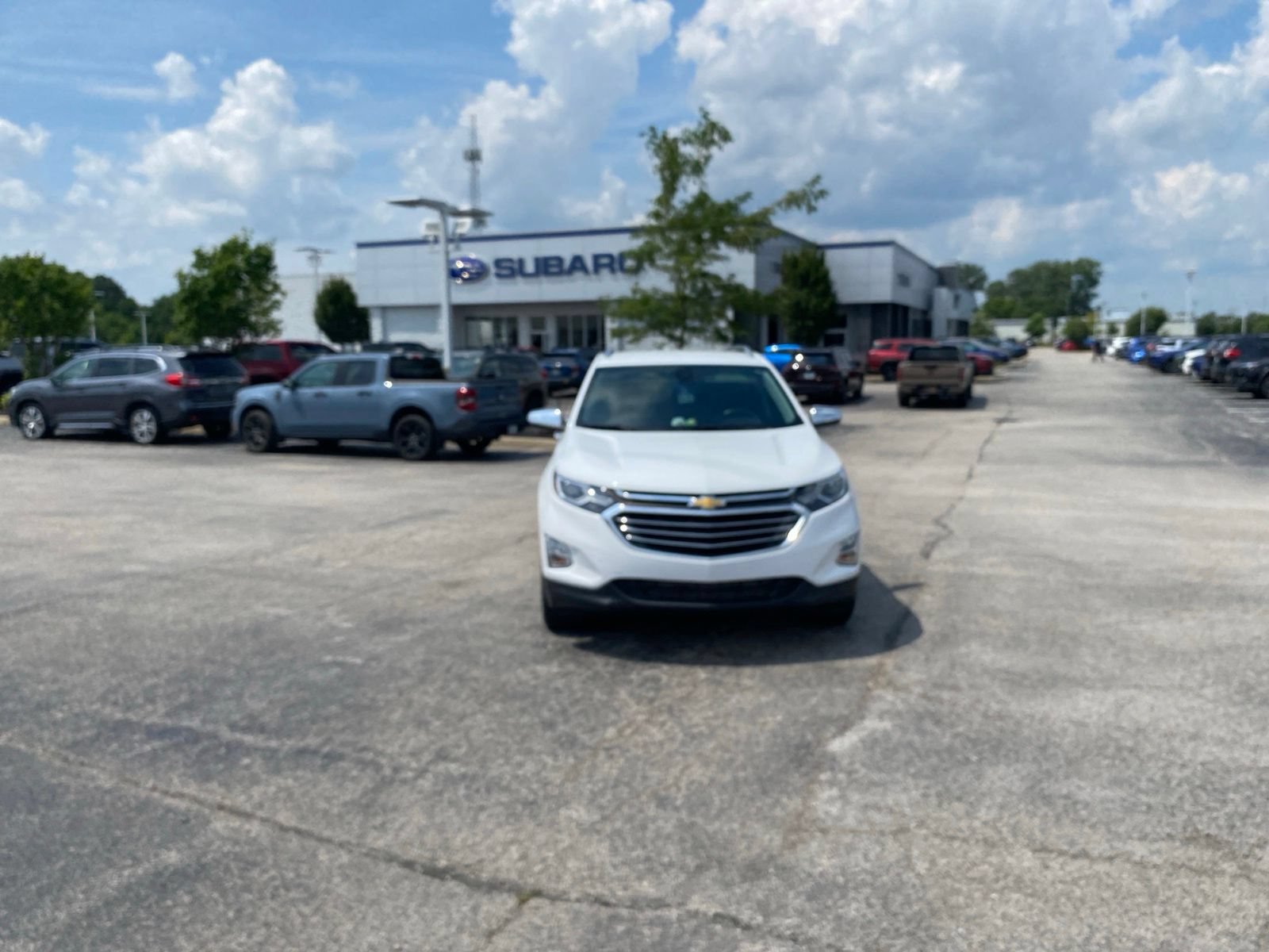 Used 2020 Chevrolet Equinox Premier AWD/4WD image 8