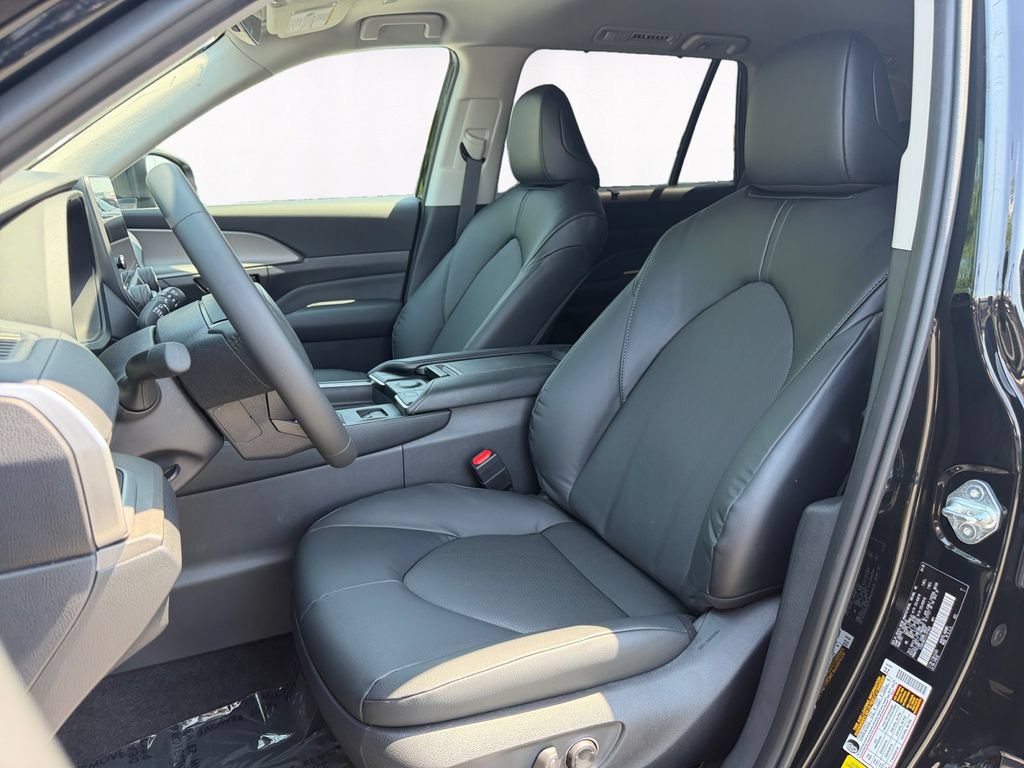 Used 2026 Toyota Grand Highlander AWD Hybrid image 9