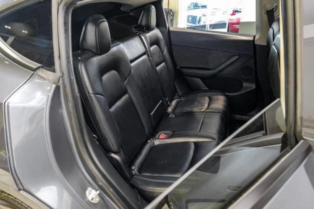 Used 2021 Tesla Model Y 2WD image 46
