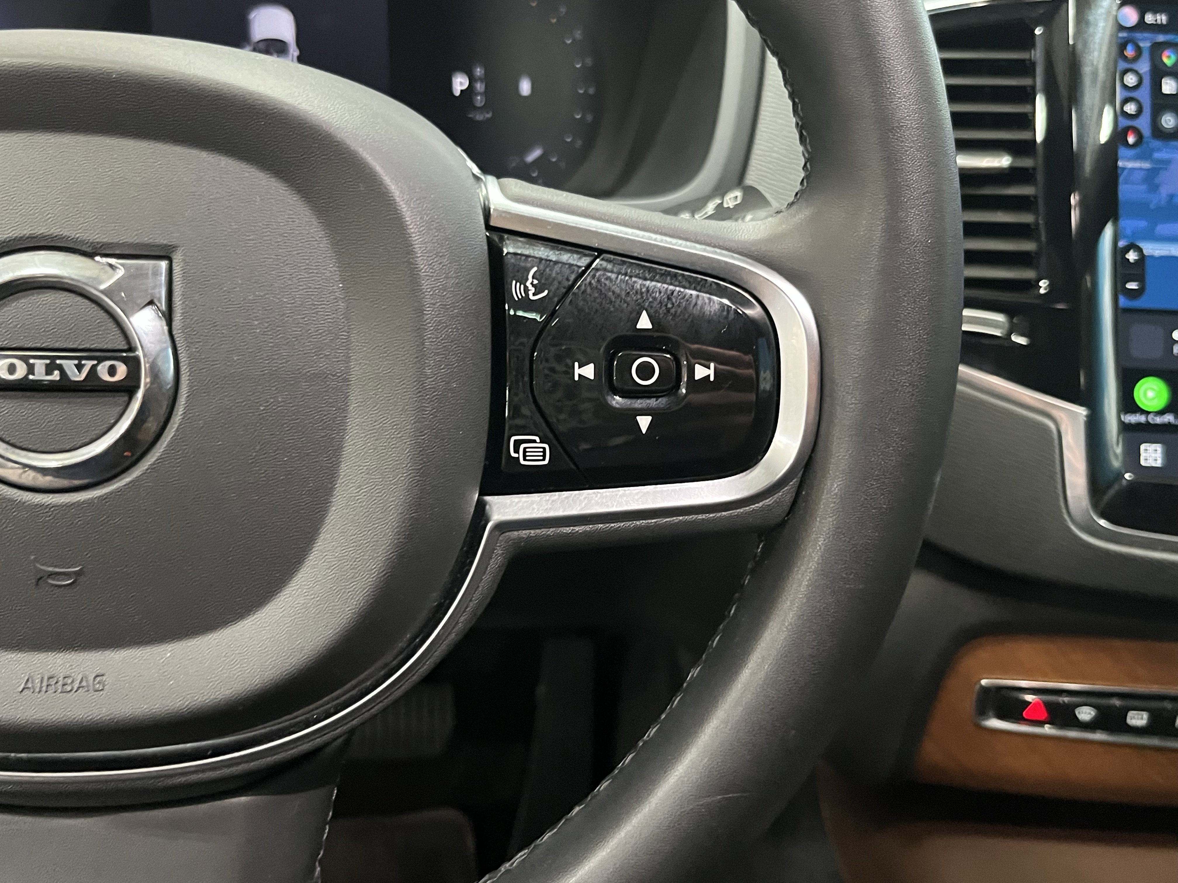 Used 2024 Volvo XC90 B6 Plus AWD/4WD image 23