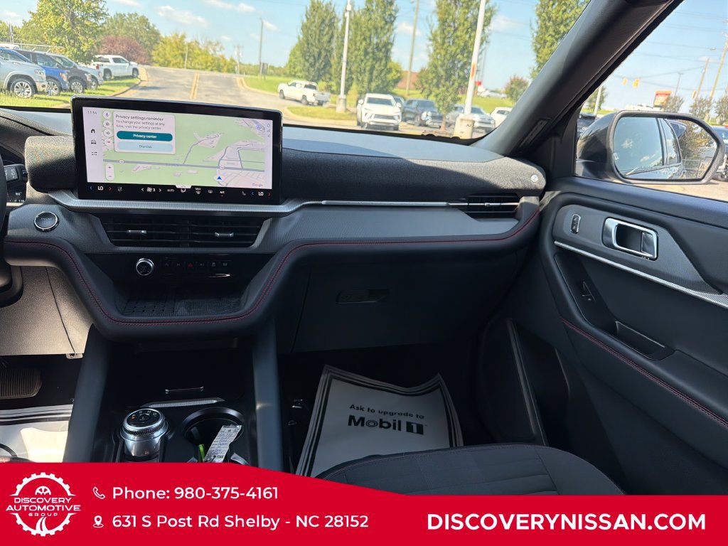 Used 2025 Ford Explorer ST-Line w/ Premium Package AWD/4WD image 34