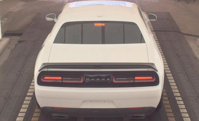 Used 2022 Dodge Challenger R/T Scat Pack RWD image 10