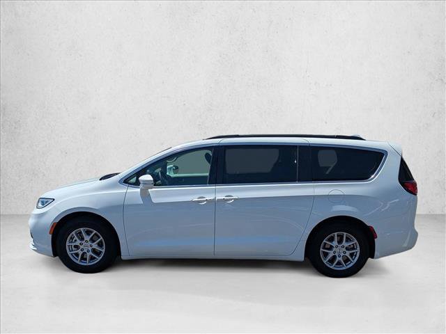 Used 2022 Chrysler Pacifica Touring-L FWD image 9
