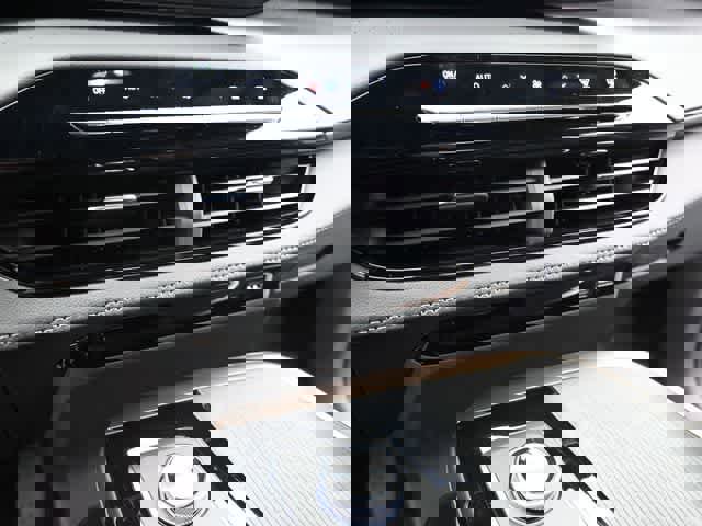 New 2026 Buick Enclave Avenir w/ Super Cruise Package image 19