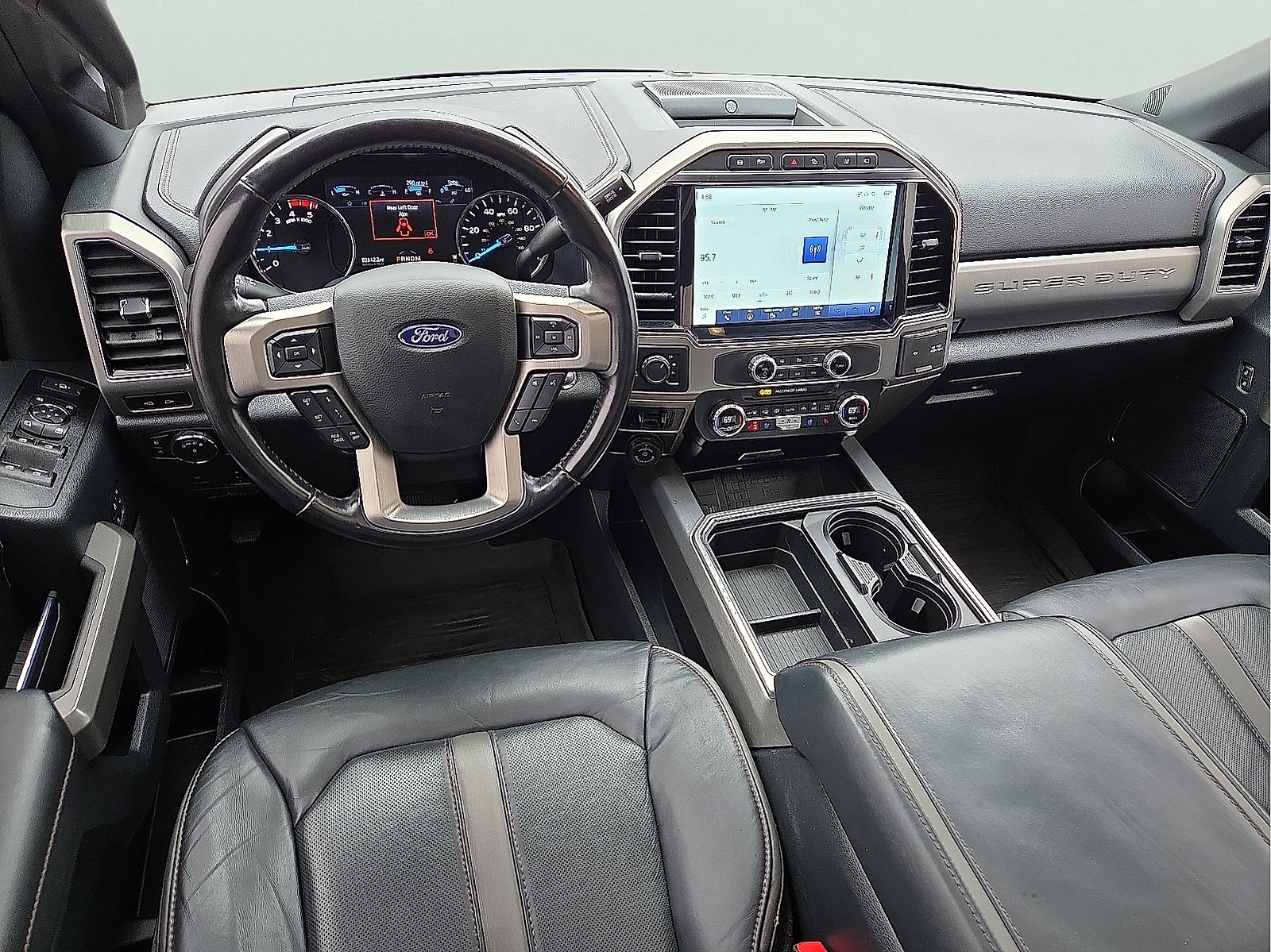 Used 2022 Ford F350 Platinum w/ Tremor Off-Road Package image 11