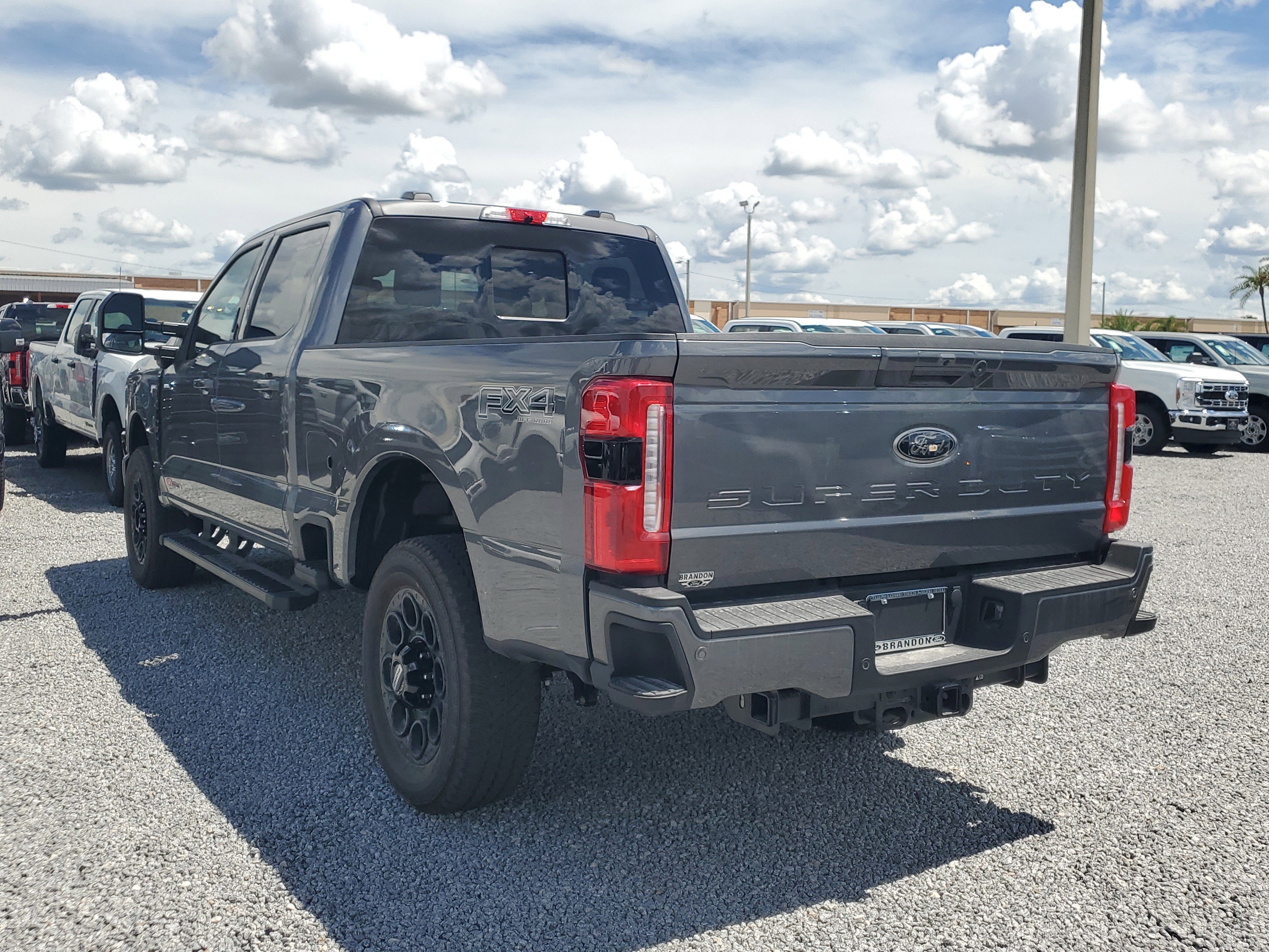 New 2026 Ford F250 Lariat w/ Black Appearance Package image 8