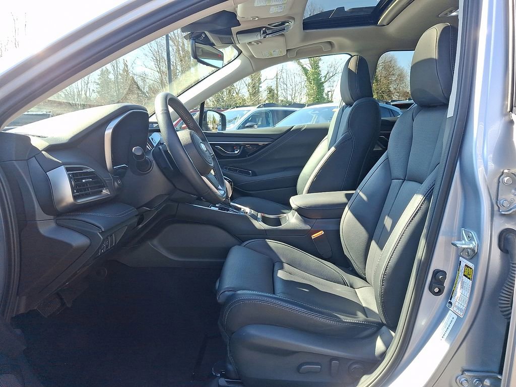 Used 2023 Subaru Outback Limited image 13