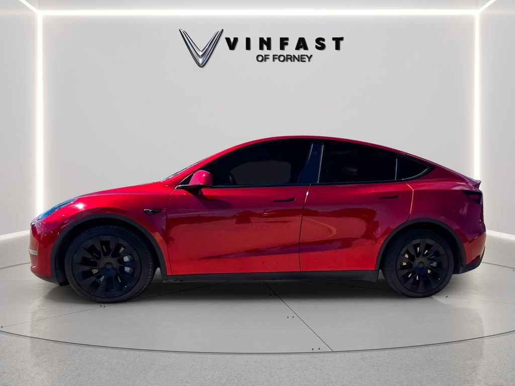 Used 2024 Tesla Model Y Long Range AWD/4WD image 2