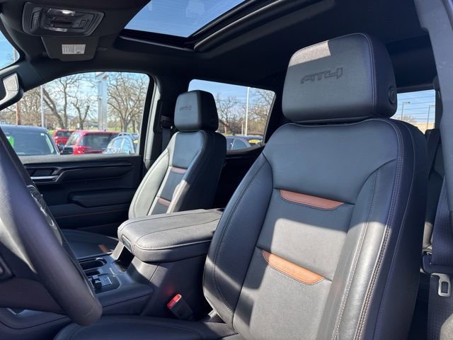 Used 2024 GMC Sierra 1500 AT4 w/ Technology Package image 15