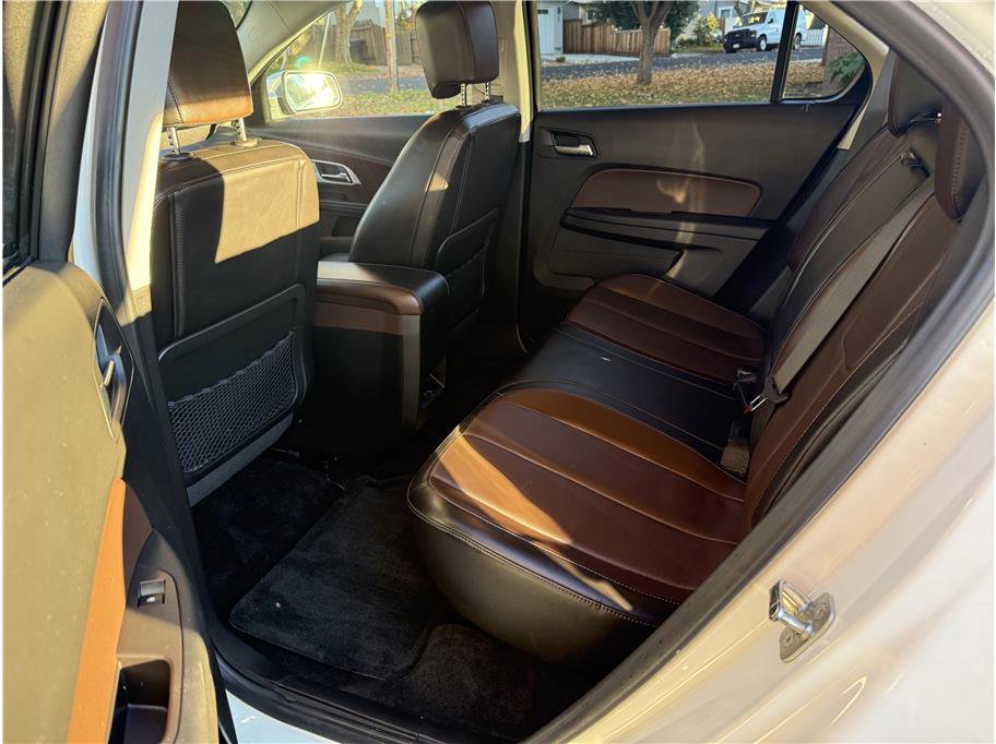 Used 2015 Chevrolet Equinox LTZ image 11