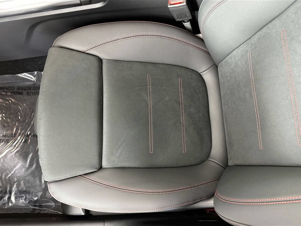 Certified 2026 Mercedes-Benz GLA 35 AMG 4MATIC image 19