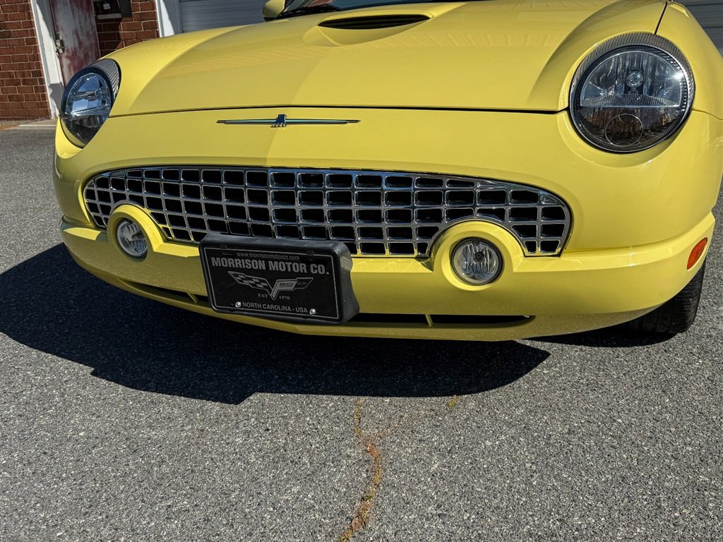 Used 2002 Ford Thunderbird RWD image 17