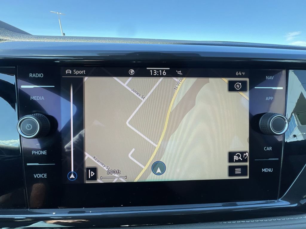 Used 2022 Volkswagen Taos SEL image 13