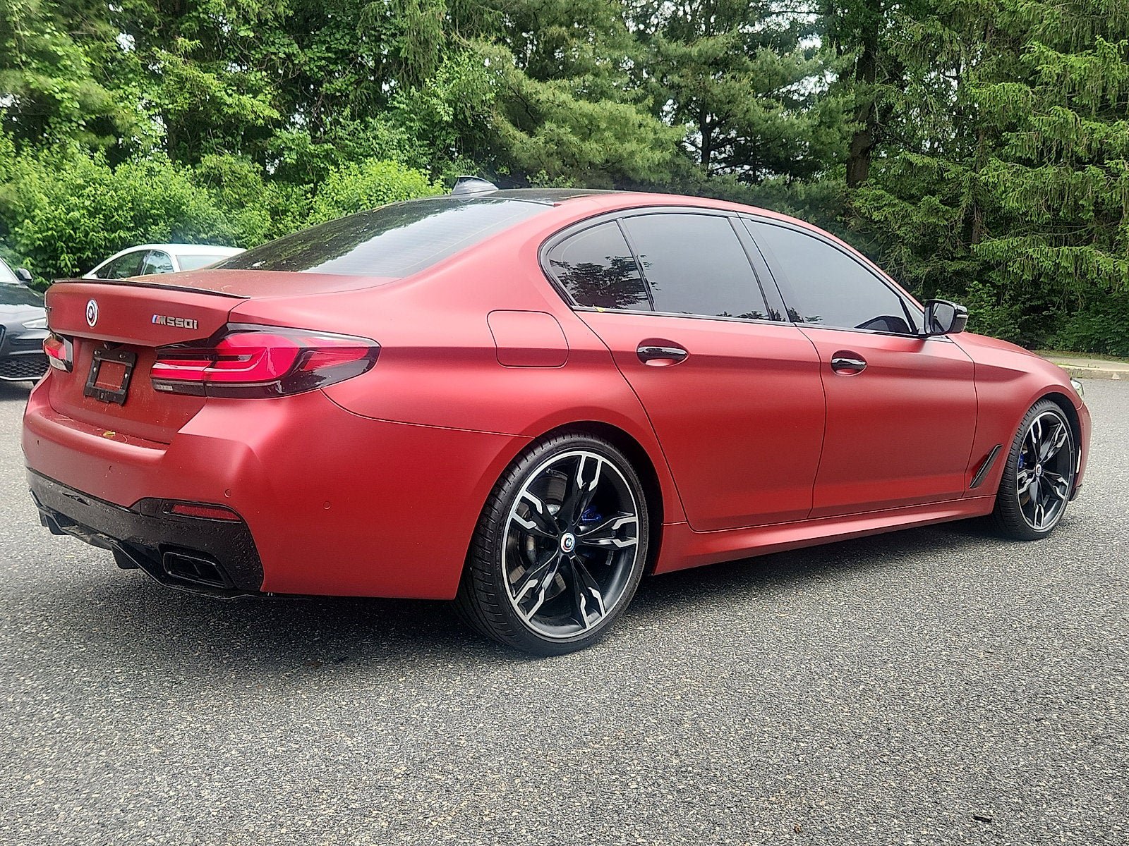 Used 2023 BMW M550i xDrive AWD/4WD image 4