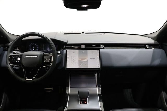 Used 2026 Land Rover Range Rover Velar Dynamic SE AWD/4WD image 12