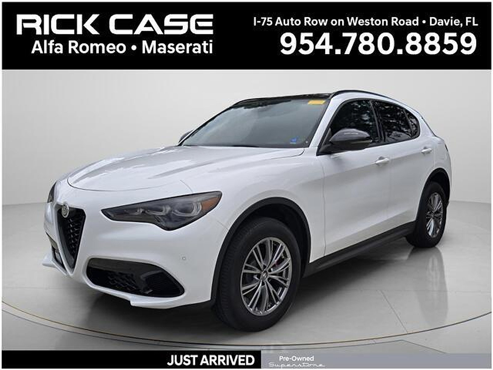 Used 2024 Alfa Romeo Stelvio Sprint RWD image 1