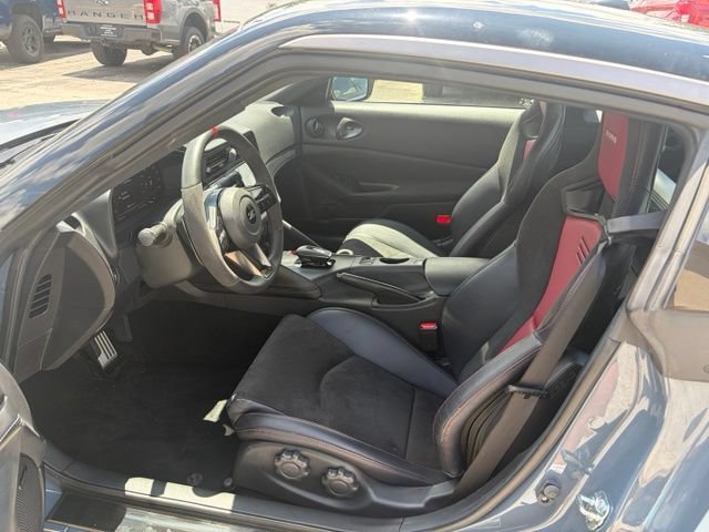 Used 2024 Nissan Z NISMO w/ Floor Mat Package RWD image 12