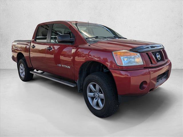 Used 2015 Nissan Titan SV image 3