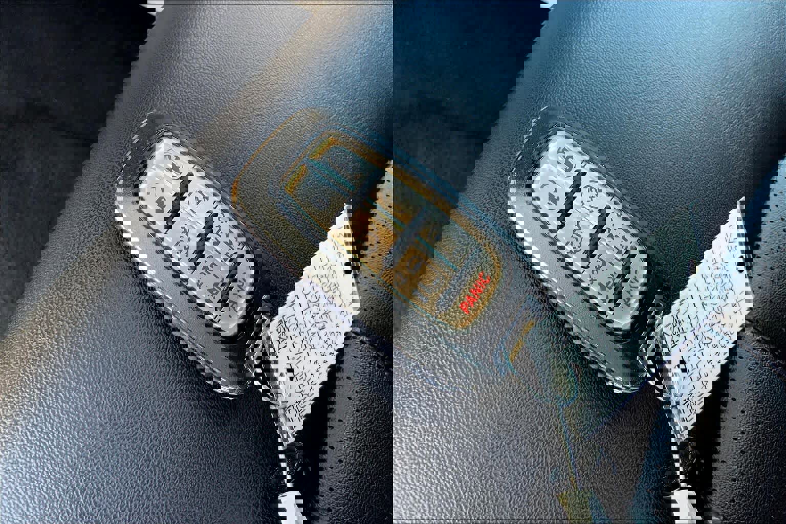 Used 2024 Chrysler Pacifica Touring-L FWD image 15