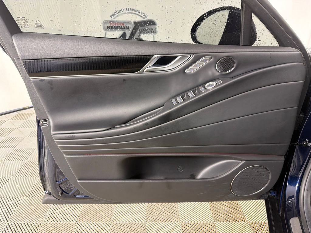 Used 2025 Genesis G80 2.5T image 11