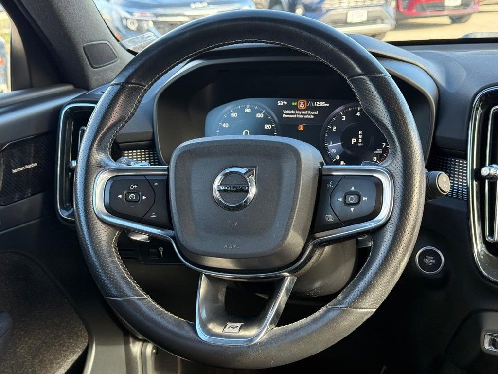 Used 2020 Volvo XC40 T5 R-Design w/ Protection Package Premier image 14
