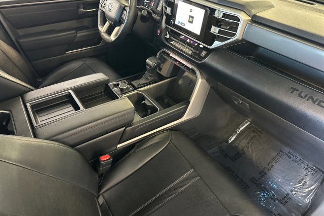 Used 2024 Toyota Tundra SR5 w/ TRD Off-Road Package AWD/4WD image 17