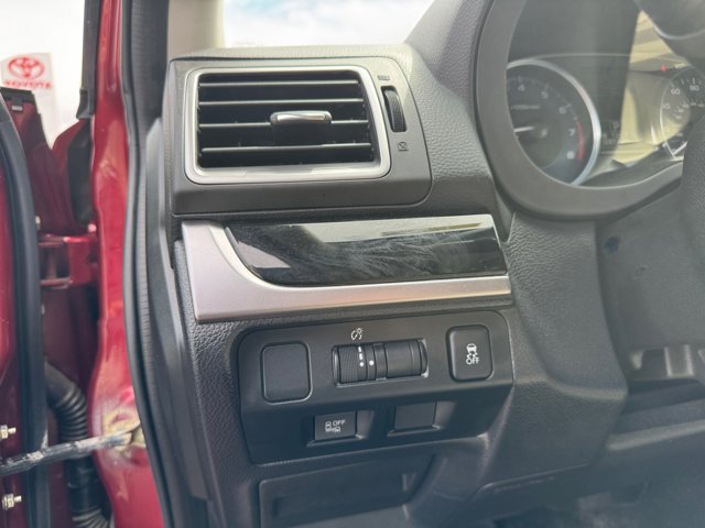 Used 2016 Subaru Crosstrek 2.0i Limited image 30