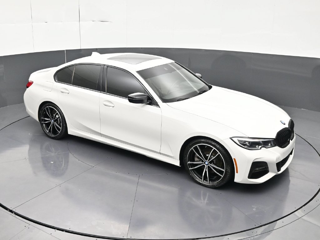 Used 2021 BMW 330i Sedan w/ M Sport Package RWD image 22