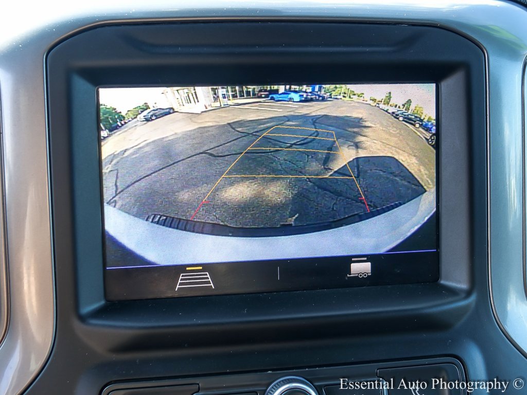 Used 2022 Chevrolet Silverado 2500 Custom w/ Custom Value Package image 21