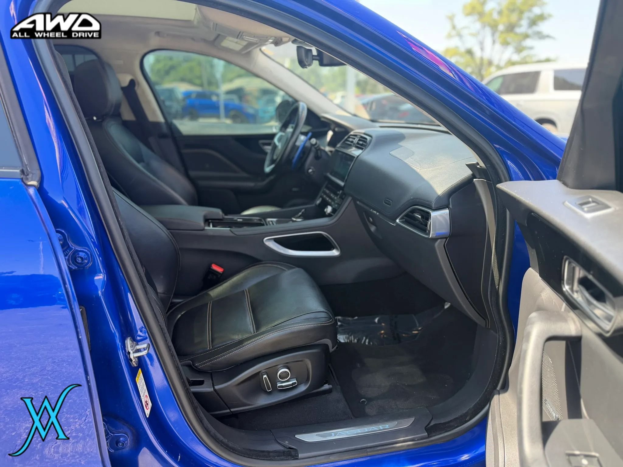 Used 2020 Jaguar F-PACE Prestige AWD/4WD image 25