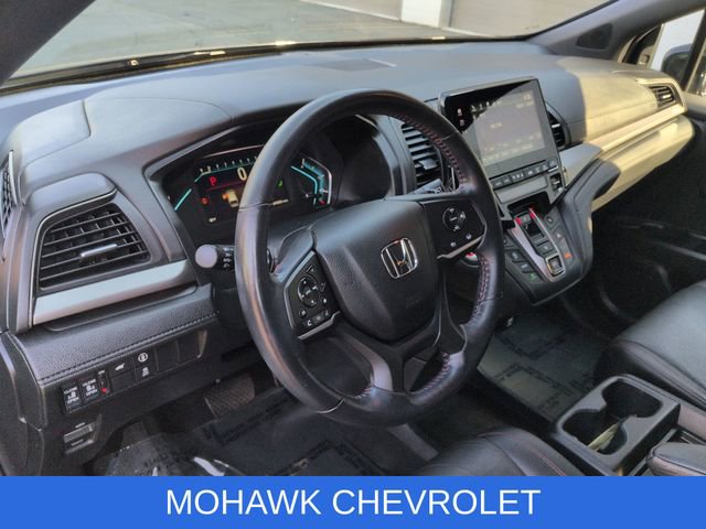 Used 2023 Honda Odyssey Sport image 11