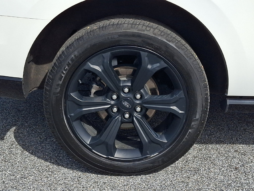 Used 2023 Ford Expedition Limited AWD/4WD image 8