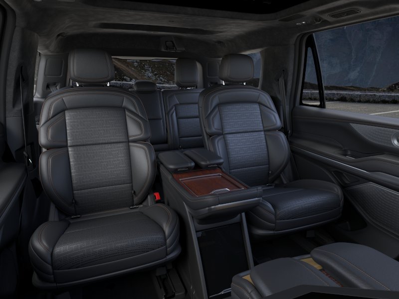 New 2026 Lincoln Navigator Black Label AWD/4WD image 11