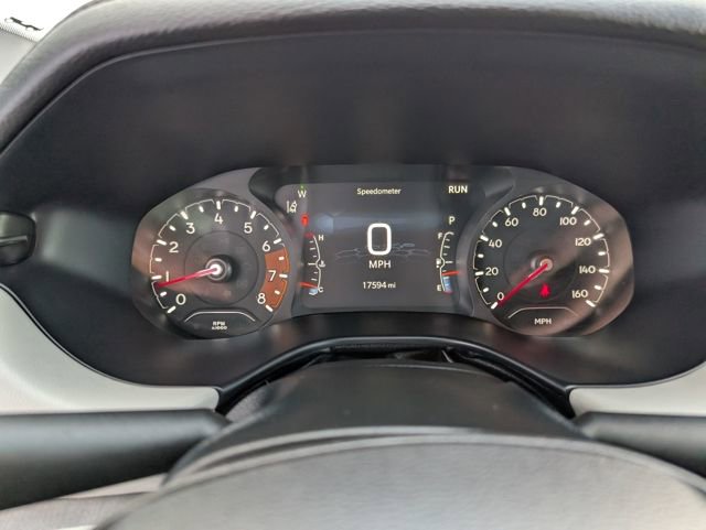 Used 2024 Jeep Compass Limited image 13