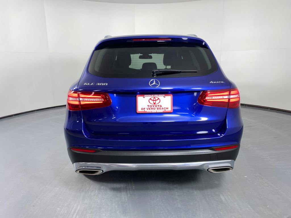 Used 2019 Mercedes-Benz GLC 300 4MATIC image 5