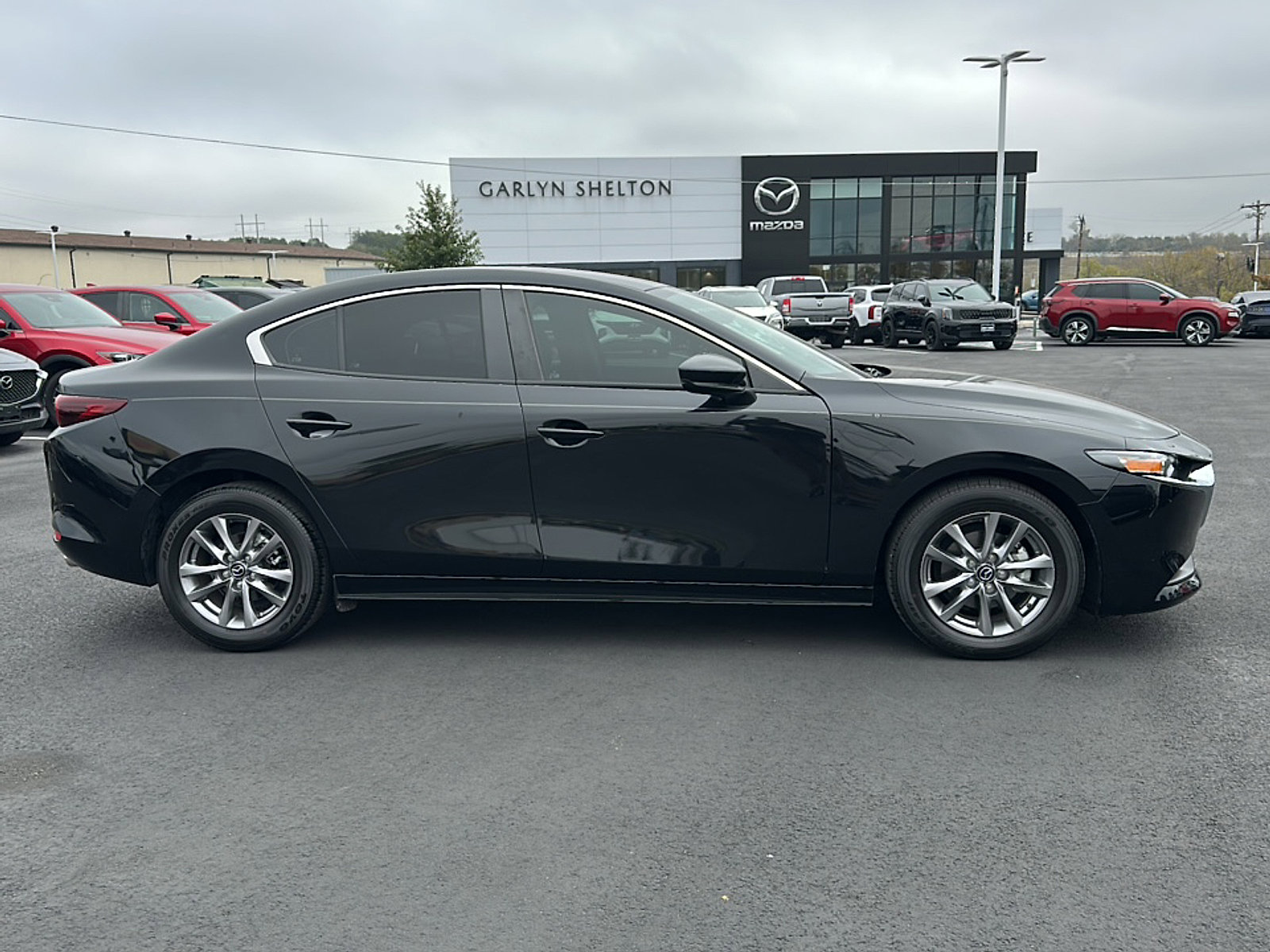 Used 2024 MAZDA MAZDA3 s image 9